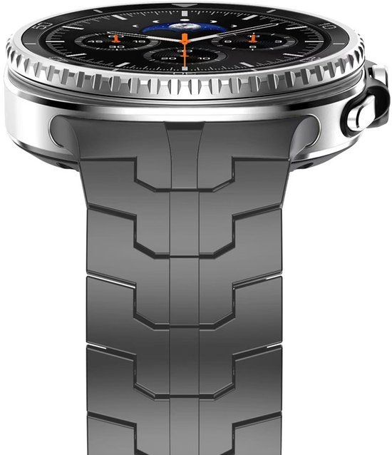 Dichtbij weergave van de verbinding tussen het donkergrijze Stravo 'Iron' horlogebandje en de smartwatch.