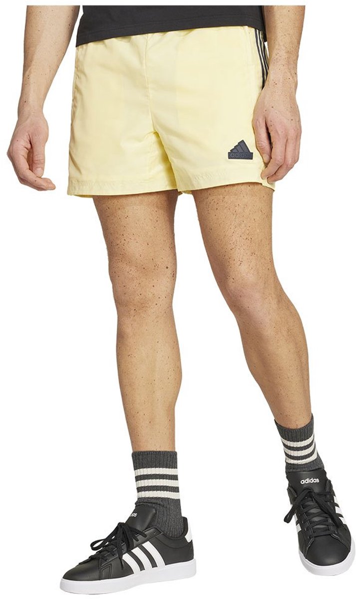 Adidas House Of Tiro Woven Korte Broek L Regular Man Geel