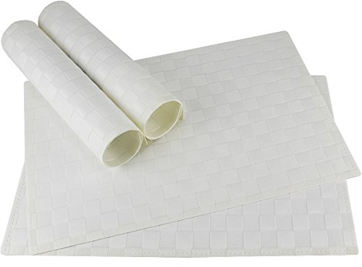 Moderne Gevlochten Placemat Set van 4 - Afwasbaar en Verkrijgbaar in Diverse Kleuren