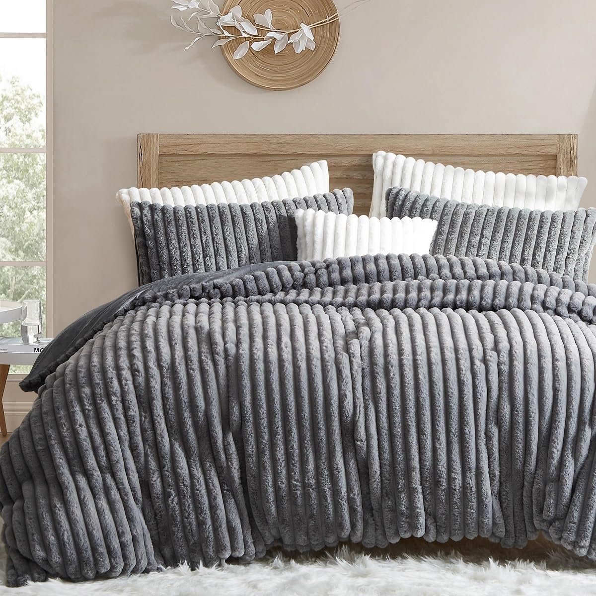 Azomor® Knusse winter beddengoedset met zachte faux fur en flanel stof in donkergrijs