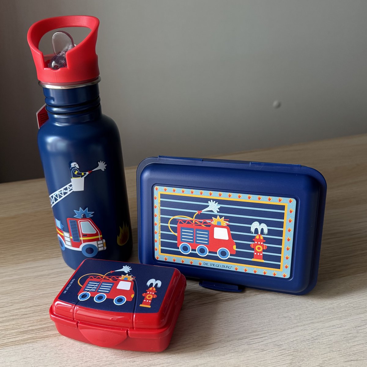Brandweer lunchboxje met grote RVS drinkfles / drinkbeker en snackboxje - Die spiegelburg serie Later als ik groot ben ...