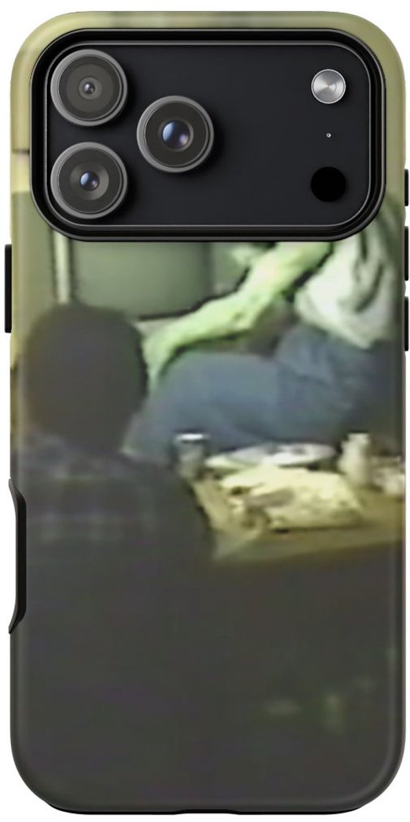 Sfeervolle Vintage Kamer met Elf – Telefoonhoesje Geschikt voor iPhone 17 Pro Max