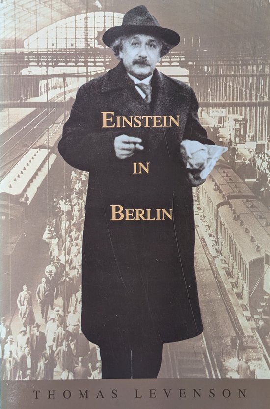 Einstein in Berlin - cover