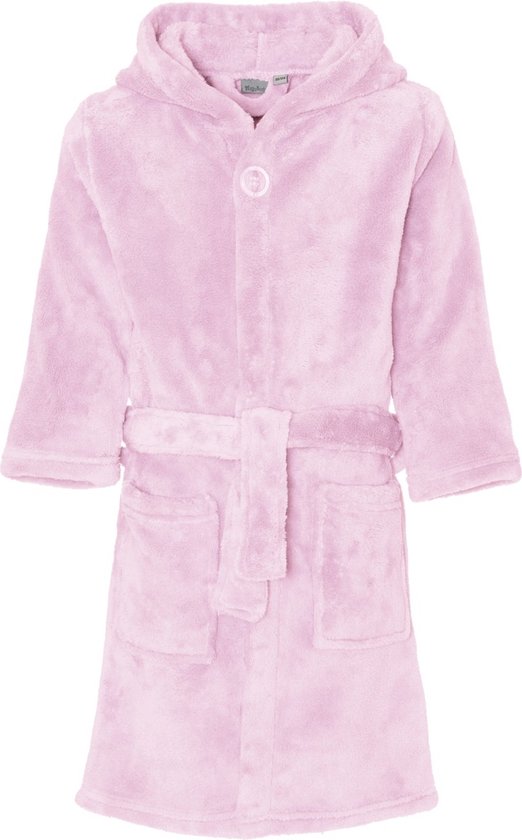 Lichtroze fleece badjas met capuchon, knoopsluiting, ceintuur en twee zakken op de voorkant.
