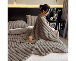 CALIYO Fleece deken 200 x 230 cm - Superzacht - Plaid voor Bank, Bed of Woonkamer Decoratie - Dekens - Plaids - Dekentje - Geribbeld - Grijs