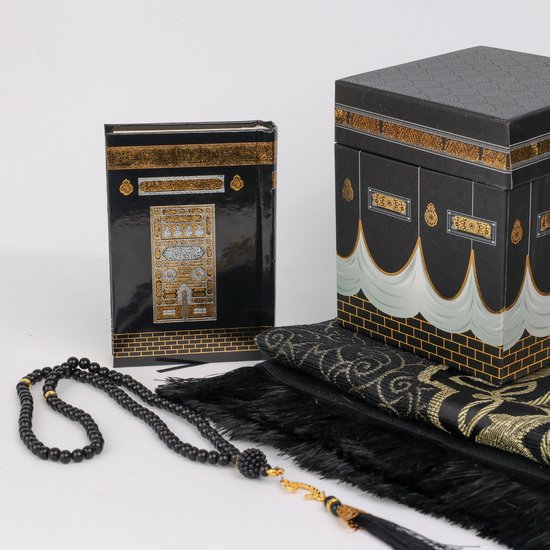 FIRASET Geschenkset met islamitische gebedskleedjes met Kaaba-ontwerp, Heilige Koran en Tasbih, zachte Sajadah-gebedsmat in elegante kubieke geschenkdoos, islamitisch Salah-tapijt – Seccade, islamitische geschenken voor Ramadan Eid