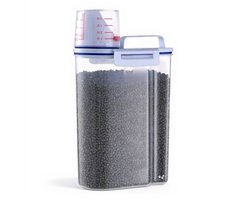 Pretty Paws Voercontainer 2L – Luchtdichte Voedselcontainer met Maatbeker – Transparante Voerton voor Hond & Kat – BPA-vrije Opslagcontainer voor Droogvoer & Snacks