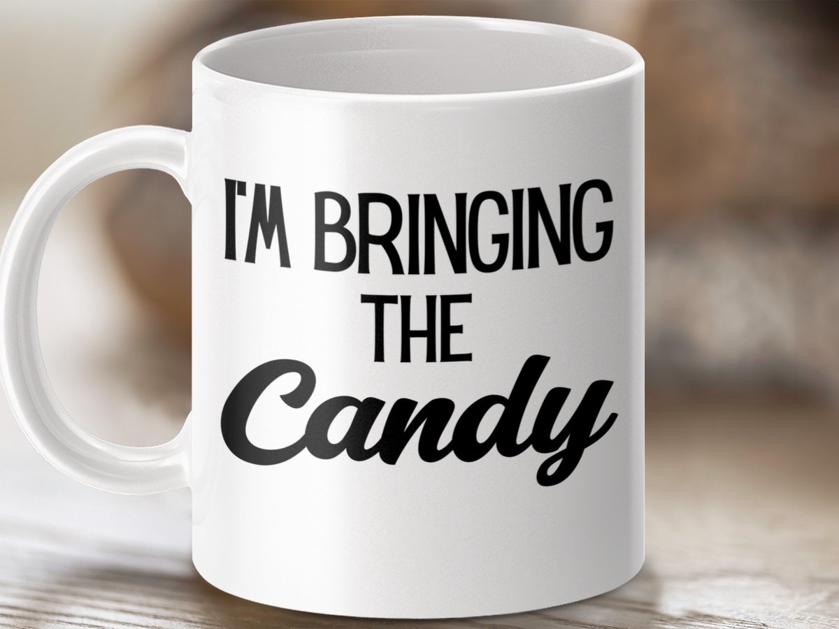 Mok I'm Bringing the Candy, Humor Mok, Snoepjes Mok, Feestdag Mok, Cadeau Idee, Snoep Liefhebber Mok, Feest Mok