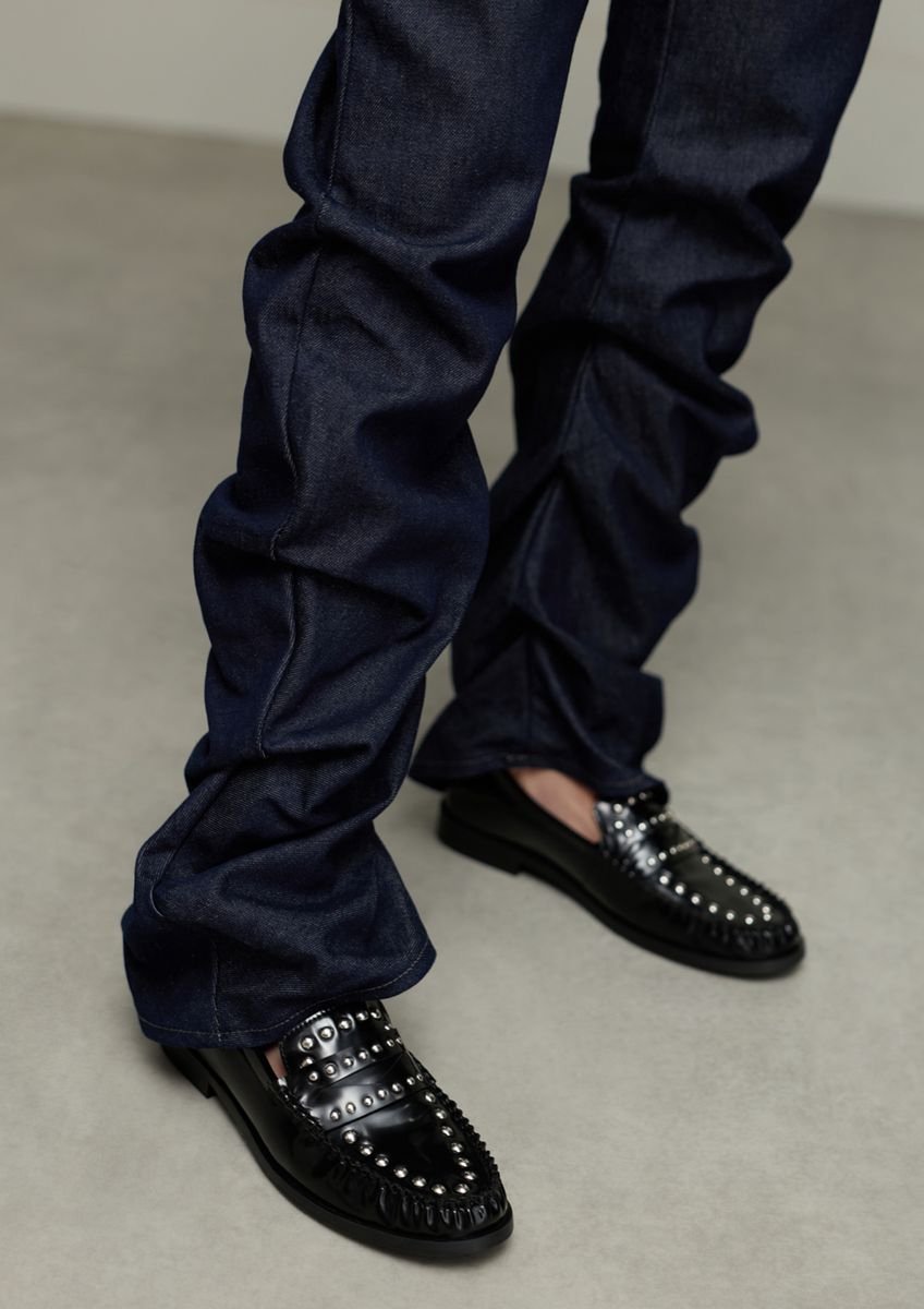 Sacha - Dames - Zwarte leren loafers met zilverkleurige studs - Maat 42