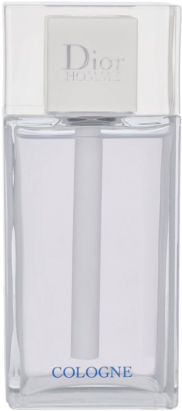 Dior Homme Cologne, een heldere fles met een zilveren dop en de tekst 'COLOGNE' in blauwe letters.