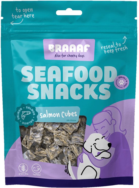 Braaaf Cubes Hondensnacks Zalmhuid - 8 x 70 gr - Voordeelverpakking