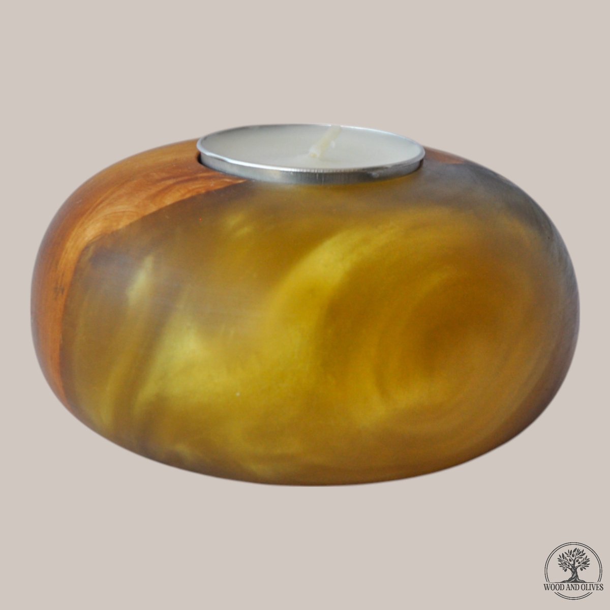 Wood and Olives - Olijfhouten Theelichthouder met Epoxy - Geel - Handgemaakt - 9 cm