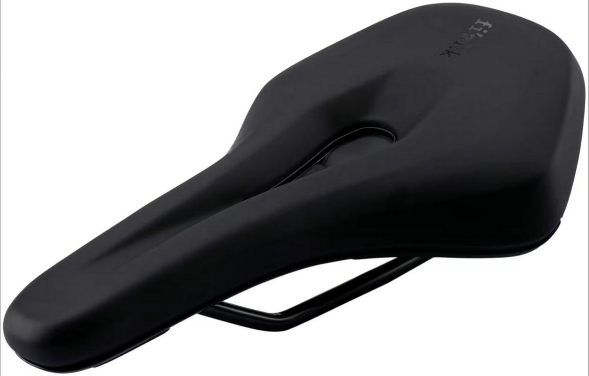 Fizik Terra Aidon X5 Zadel Zwart 160 mm Man