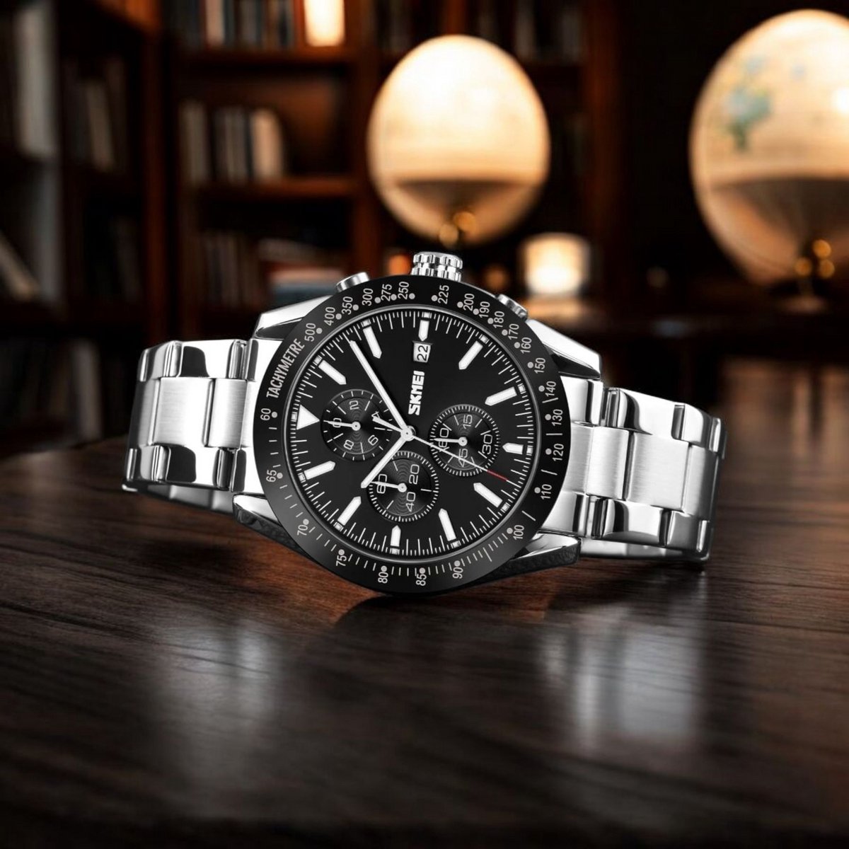 SKMEI Heren Chronograaf Horloge Zilver - zwart - Quartz Beweging met Datum en Stopwatch - Robuust Zinc Legering Design in 4 Kleuren