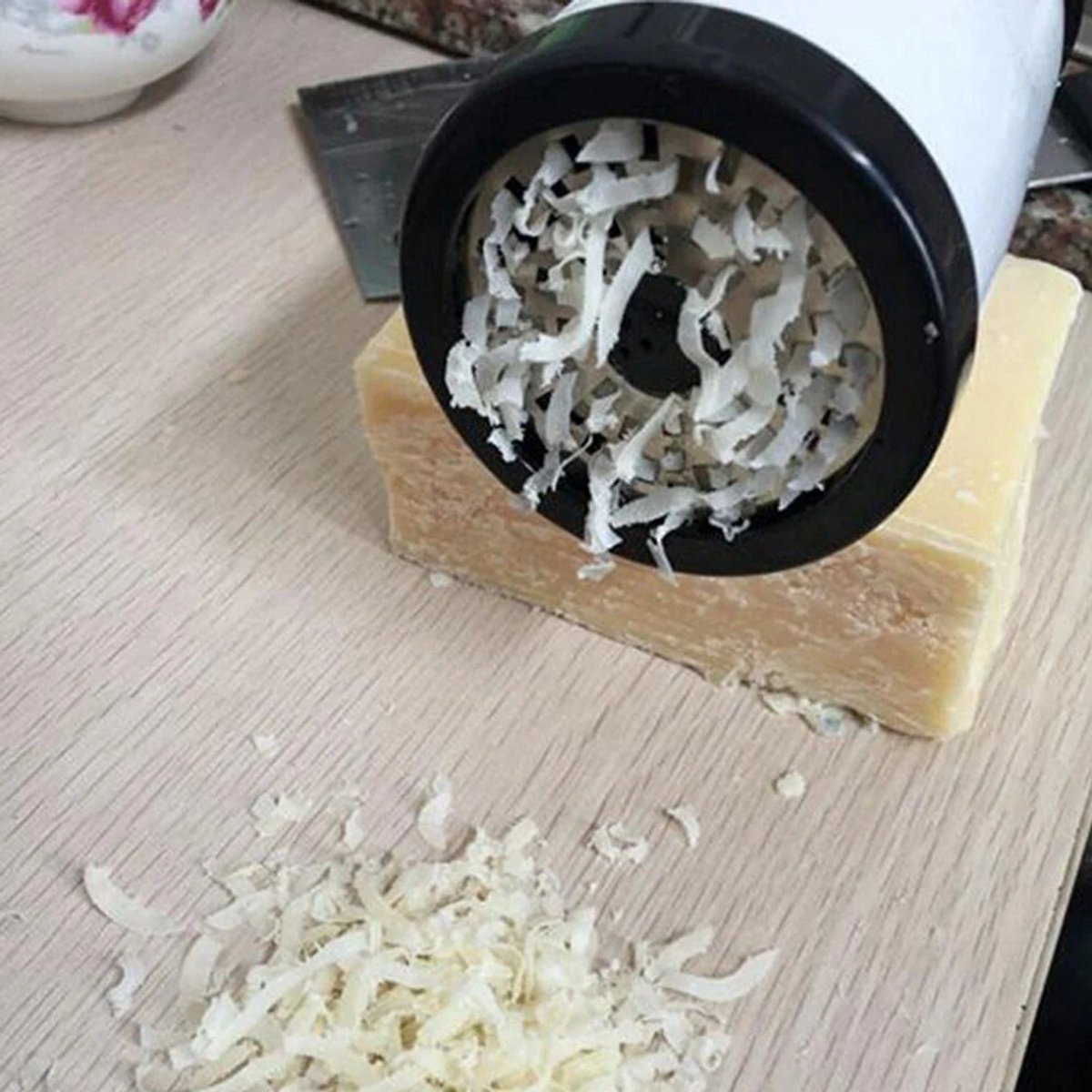 Kaasrasp, handmatige roterende boterschaaf, draagbare chocoladekaasmolen
