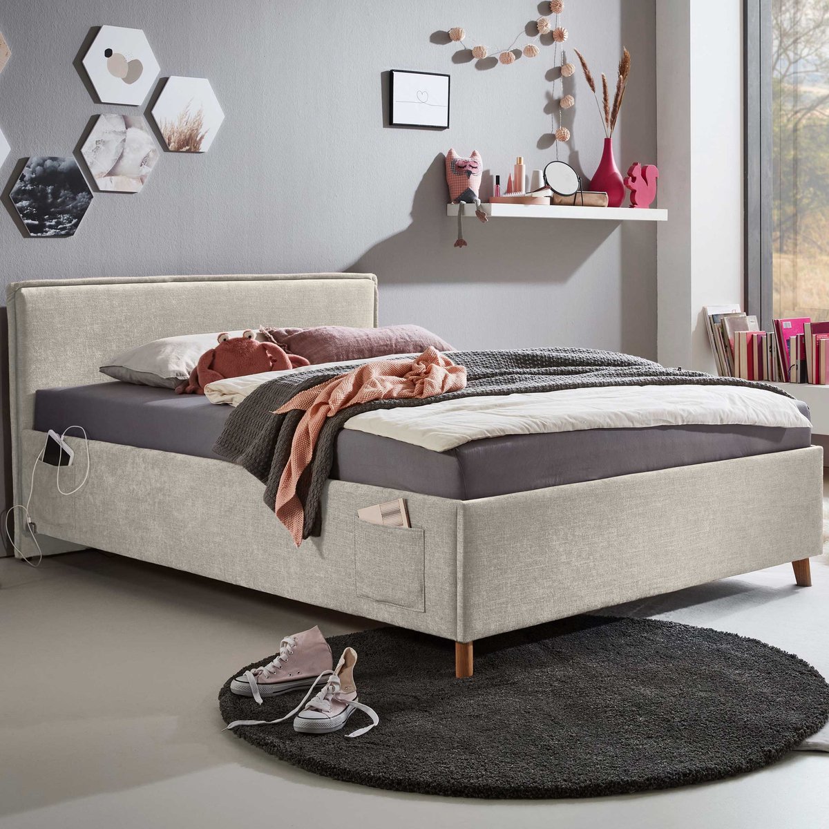 Kofferbed Ollie | 90 X 200 Cm | Beigekleurig Design - Meise - Eenpersoons Gestoffeerd Bed - Beige - Stof Eenpersoons Normaal Bed