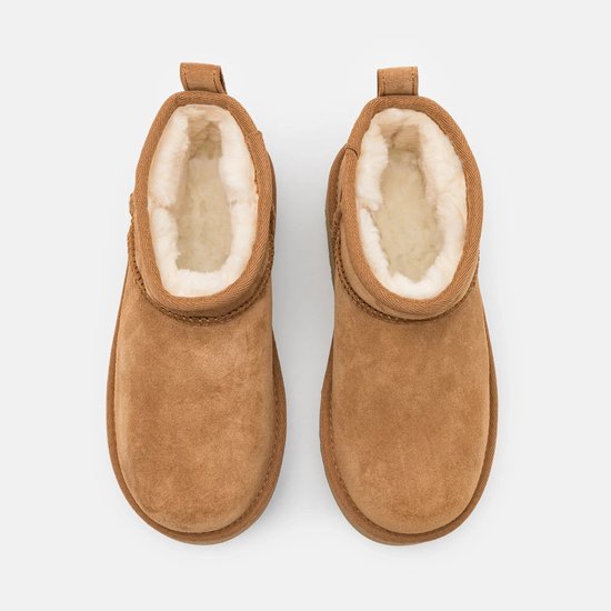 Ugg Kids Classic Ultra Mini Bottes femmes Marron EU 31 Garçon