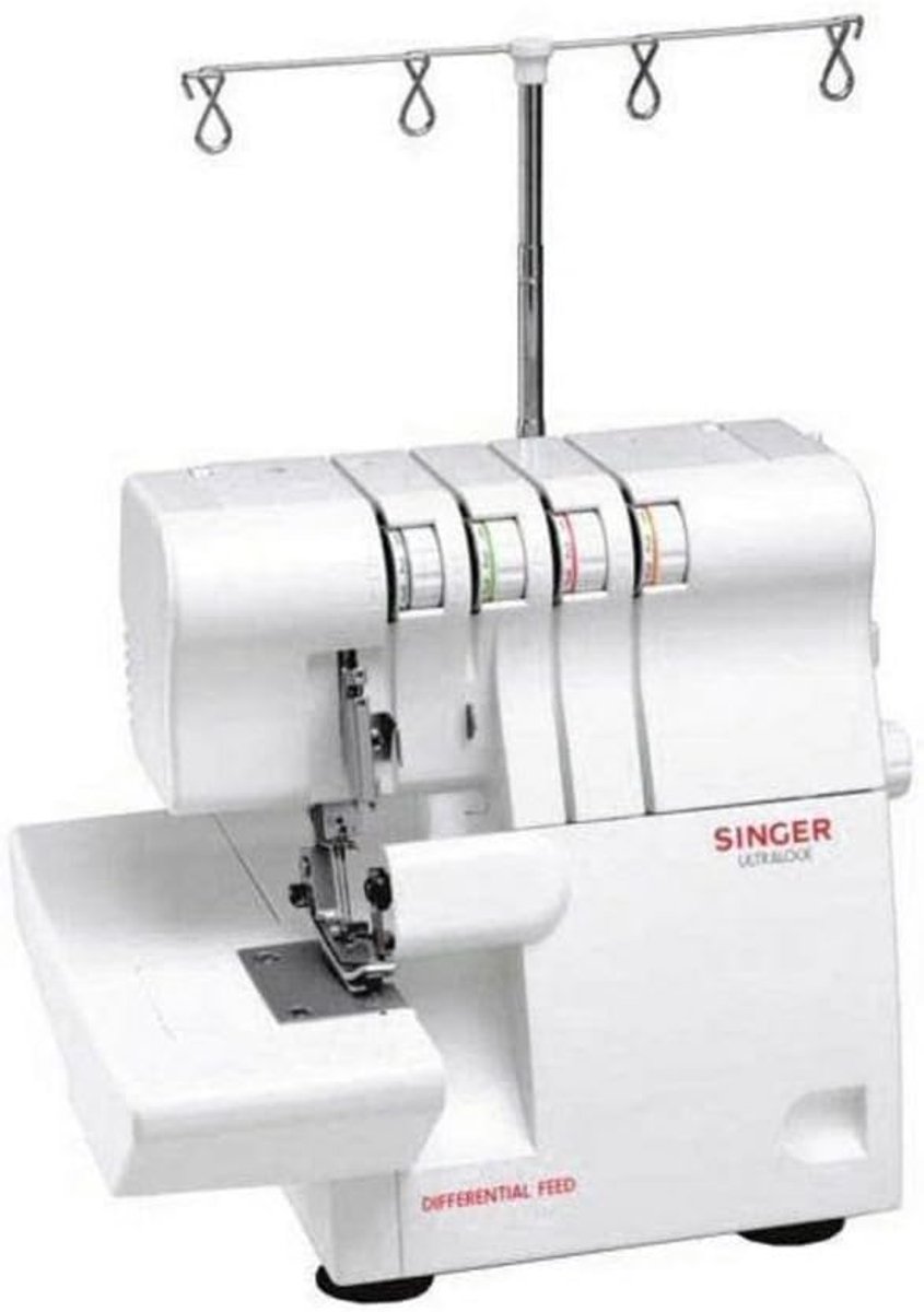 Overlocknaaimachine - 14 naalden en 4 draadopties voor perfecte afwerking