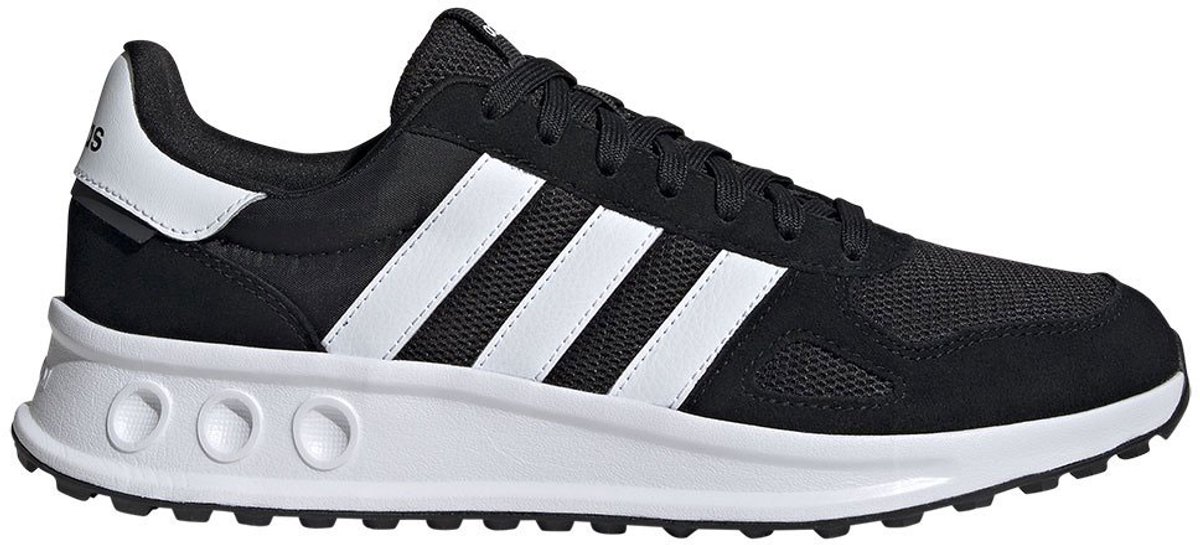 Adidas Run 84 Core Black / Ftwr White / Carbon