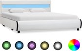 Bedframe Wit 140x200 cm Kunstleer met LED (Incl LW Led klok) - Bed frame met lattenbodem - Tweepersoonsbed Eenpersoonsbed