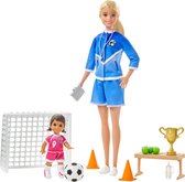 Barbie Sport Voetbalcoach Speelset - Barbie Pop met Accessoires
