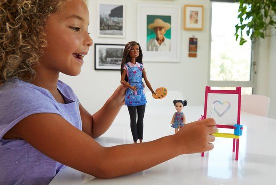 Barbie Kunstlerares en Speelset van Barbie — afbeelding 5