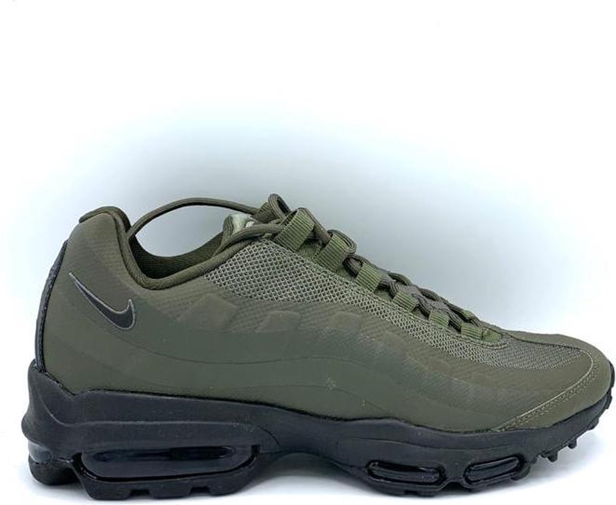 Nike Nike Air Max 95 Ultra Essential Sneakers Unisex Zwart