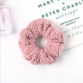 Jumalu teddy scrunchie velvet haaraccessoires - licht roze