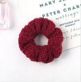 Jumalu teddy scrunchie velvet haaraccessoires - rood