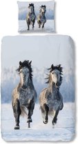 Good Morning Dekbedovertrek - Snow Horses - 140x200/220 - Flanel