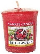Yankee Candle - Red Raspberry Candle ( maliny ) - Aromatická votivní svíčka