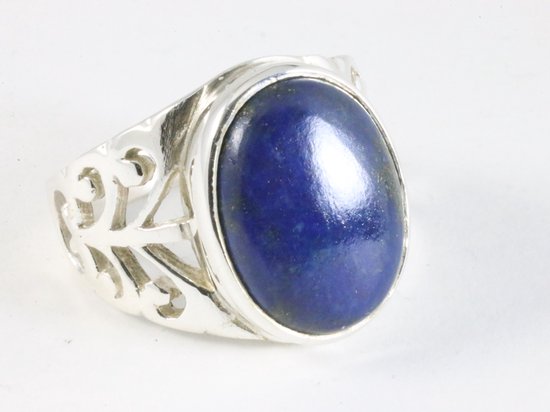 Opengewerkte zilveren ring met lapis lazuli - maat 23