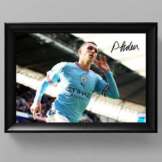 Signature encadrée Phil Foden – 15 x 10 cm dans un cadre Zwart Classique – Signature imprimée – Manchester City – Voetbal – Football – Les Trois Lions – Équipe d'Angleterre