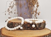 Handgemaakte Natuursteen Armbanden " Witte agaat" 10 mm - Met Natuursteen Hanger - Een bijzonder cadeau voor vrienden en familie