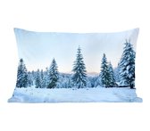 Sierkussens - Kussentjes Woonkamer - 60x40 cm - Winter - Sneeuw - Bomen - Kerstversiering - Kerstdecoratie voor binnen - Woonkamer