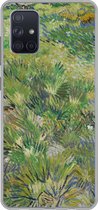 Geschikt voor Samsung Galaxy A51 hoesje - Grasveld met bloemen en vlinders - Vincent van Gogh - Siliconen Telefoonhoesje