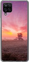 Geschikt voor Samsung Galaxy A12 hoesje - Paarse tinten in Nederlands landschap - Siliconen Telefoonhoesje