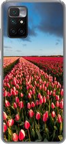 Geschikt voor Xiaomi Redmi 10 hoesje - Kleurrijke tulpen in Nederlands landschap - Siliconen Telefoonhoesje