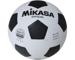 Mikasa straatvoetbal 3338 - maat 3