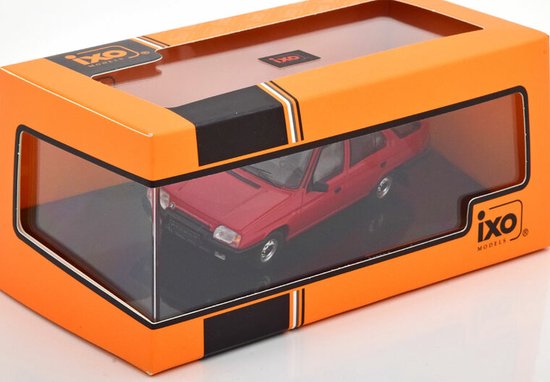 Model Volvo Amazon 123GT ROOD 1:43 - Volvo Klassiekers BV