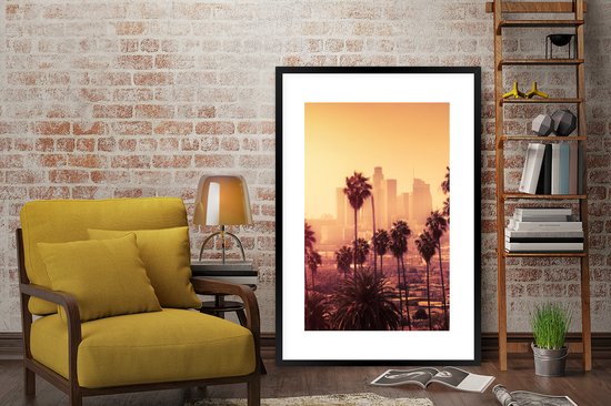 PosterMonkey - Poster - Foto met lijst - Palmboom - Los Angeles - Skyline - Zonsondergang - Kader - 80x120 cm - Posters - Poster met frame - Wanddecoratie