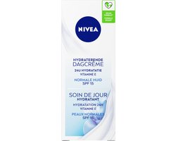 NIVEA Essentials Hydraterende Dagcrème - Gezichtscreme - Normale huid - SPF 15 Met vitamine E, magnoliaextract en lotusextract - 50 ml