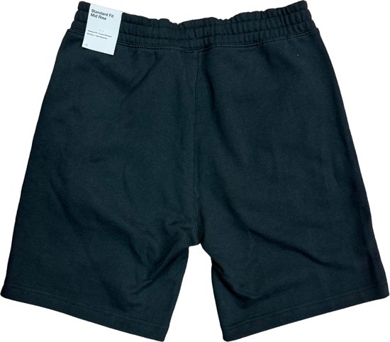 mid length nike shorts