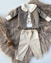 luxe baby pak -jongensset-jongenspak- drie delige katoenen baby set met klassiek vest, shirt en broek- 9 tem 12 maanden - maat 74