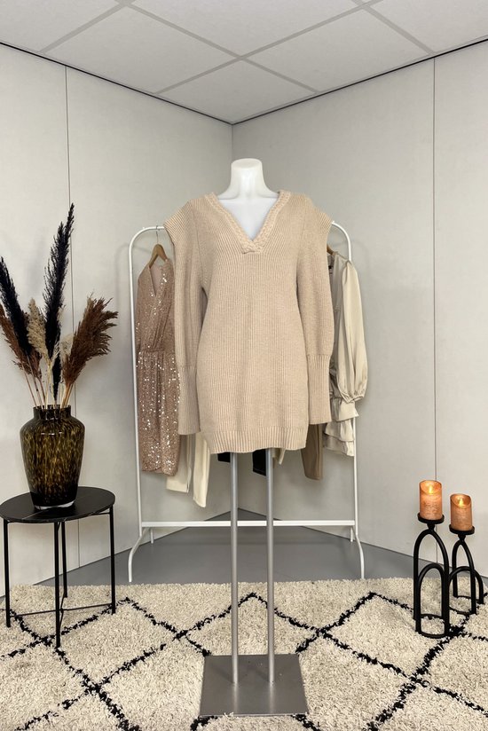 Quinta | Braided V-neck Sweater, Taupe, Maat One Size