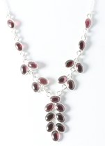 Collier en argent avec grenat
