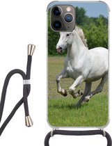 Hoesje met koord Geschikt voor iPhone 11 Pro Max - Paarden - Natuur - Wit - Siliconen - Crossbody - Backcover met Koord - Telefoonhoesje met koord - Hoesje met touw