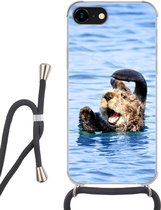 Hoesje met koord Geschikt voor iPhone 8 - Zeeotter - Grappig - Water - Kinderen - Jongens - Meisjes - Kind - Siliconen - Crossbody - Backcover met Koord - Telefoonhoesje met koord - Hoesje met touw