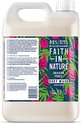 Faith In Nature Douchegel Navulling Dragonfruit 5 liter