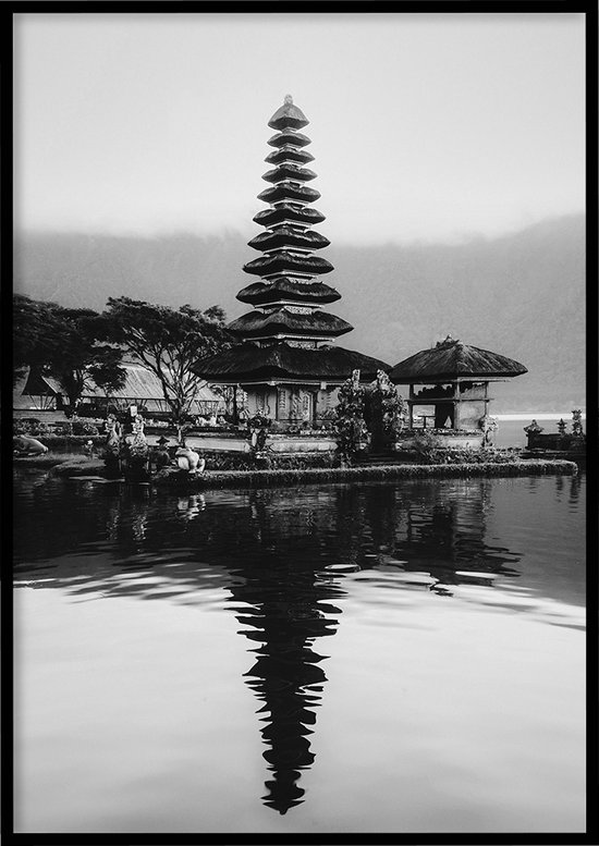 Poster Tempel Bali zwart-wit - Natuur poster - 30x40 cm - Exclusief lijst - WALLLL
